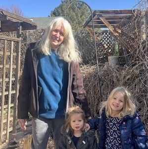 Meet your Posher, Debra